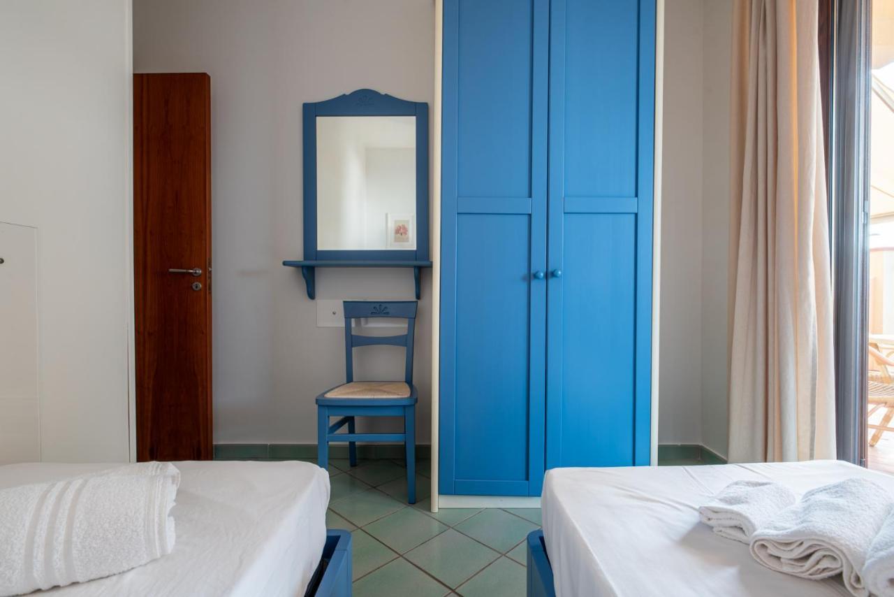 Residence L'Arcipelago Appartamenti Fronte Mare Con Ampio Balcone Capo d'Orlando Exterior photo